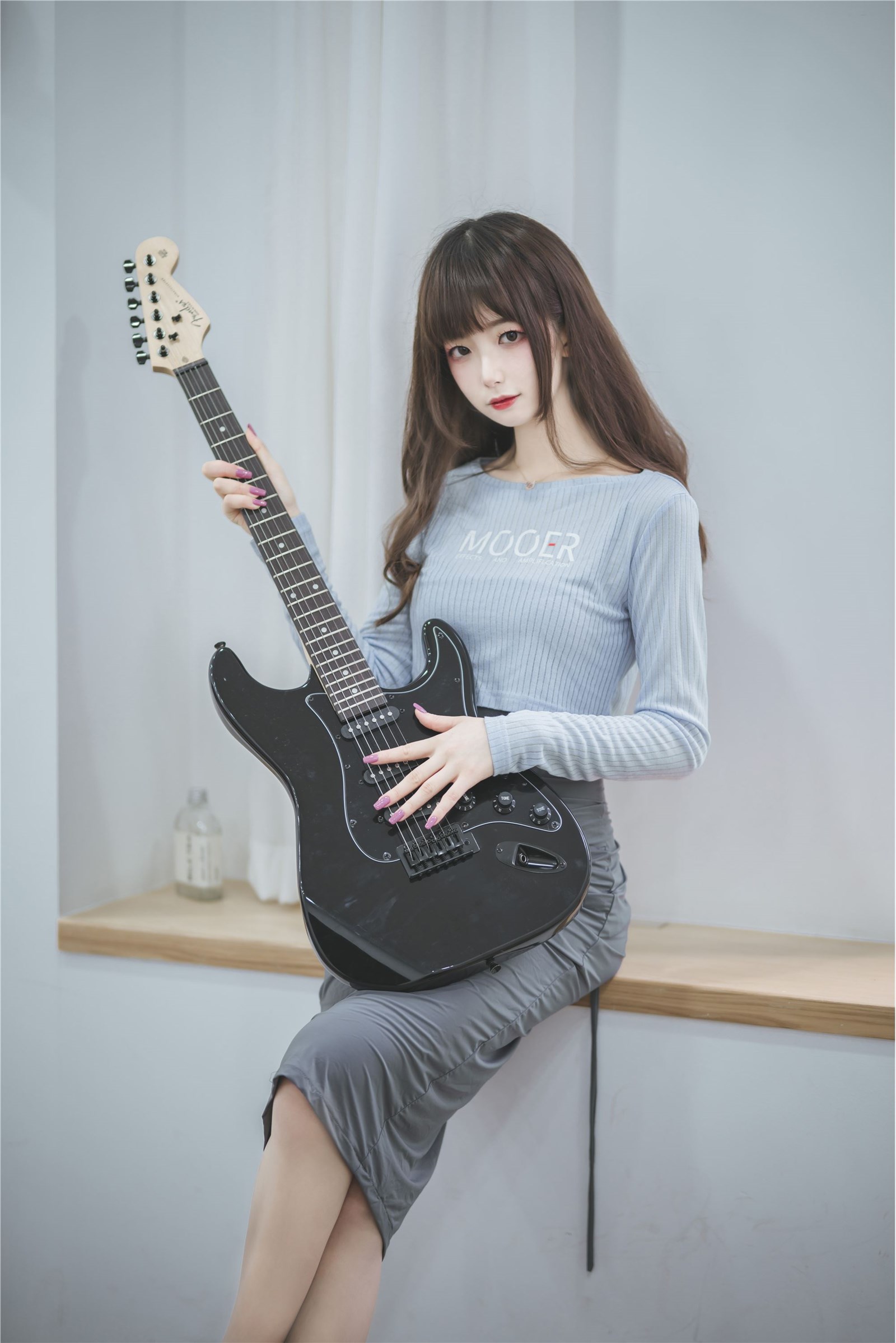 015 Fengjiang Jiangv Guitar Sister(2)